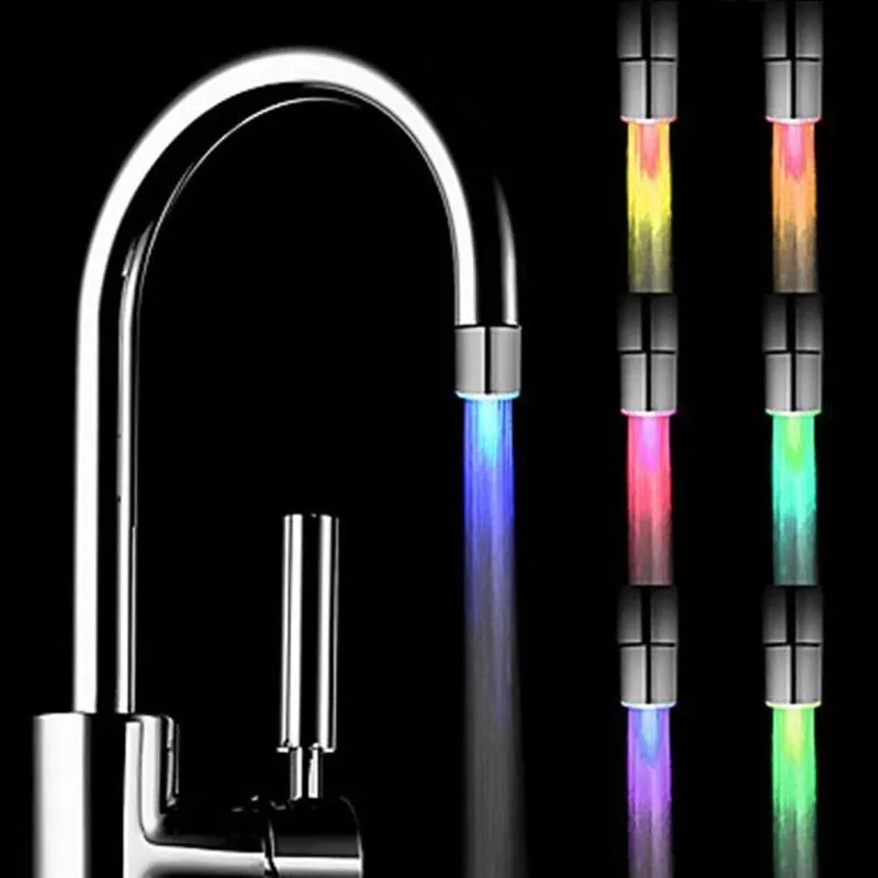 7 romântico Mudança de Cor LED Faucet do Sensor de Temperatura Luz Cabeça de Chuveiro de Água Banho Casa de Banho Cozinha Brilho Arejadores de Torneira Quente
