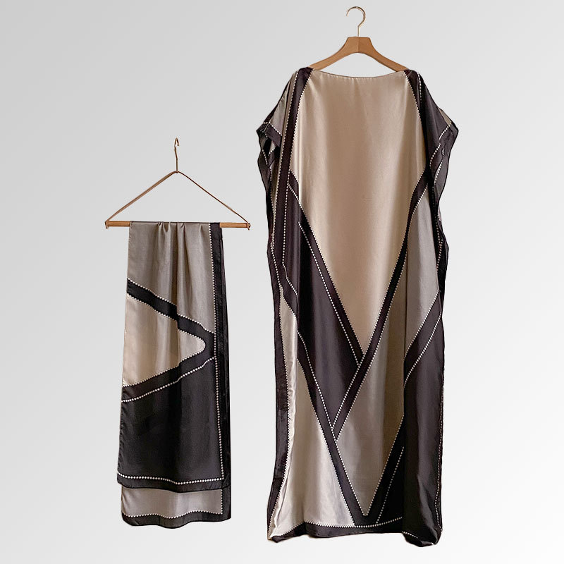 14-geometric meters black-14085cm