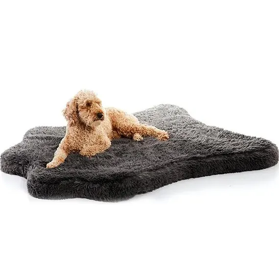 Soft Faux Fur Pet Dog Bed Mat Plush and Fluffy Pet Pad Ultra Cozy Pet Orthopedic Dog Bed Memory Foam Dog Bed