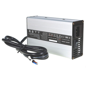 EZGOクラブカーDSゴルフカートと互換性のある48V6Aバッテリー充電器 (トライアングルスタイルプラグ/スナップヘッド3ピンプラグ/G29プラグ付き充電器) - Product Image 2