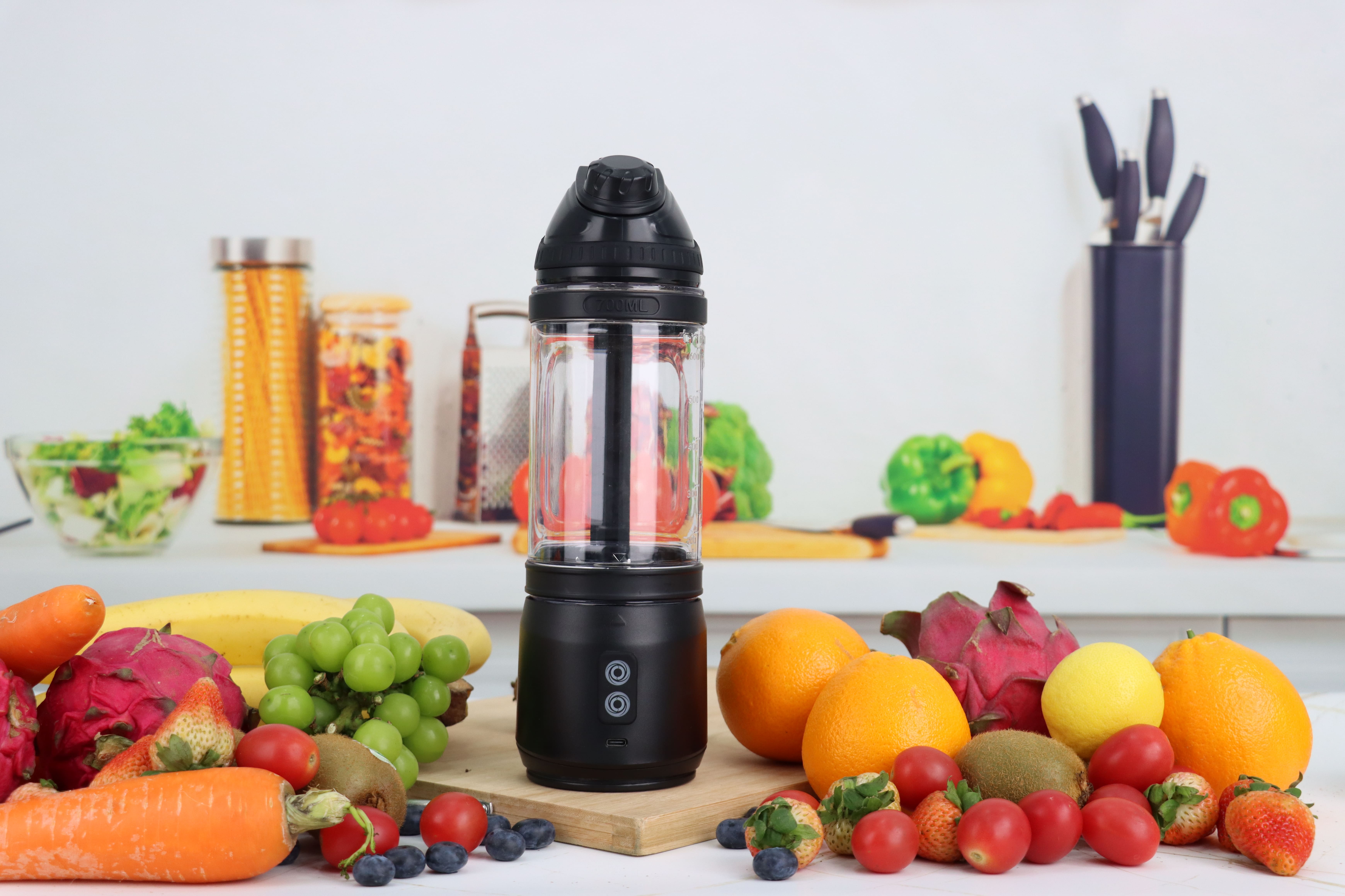 Black portable blender