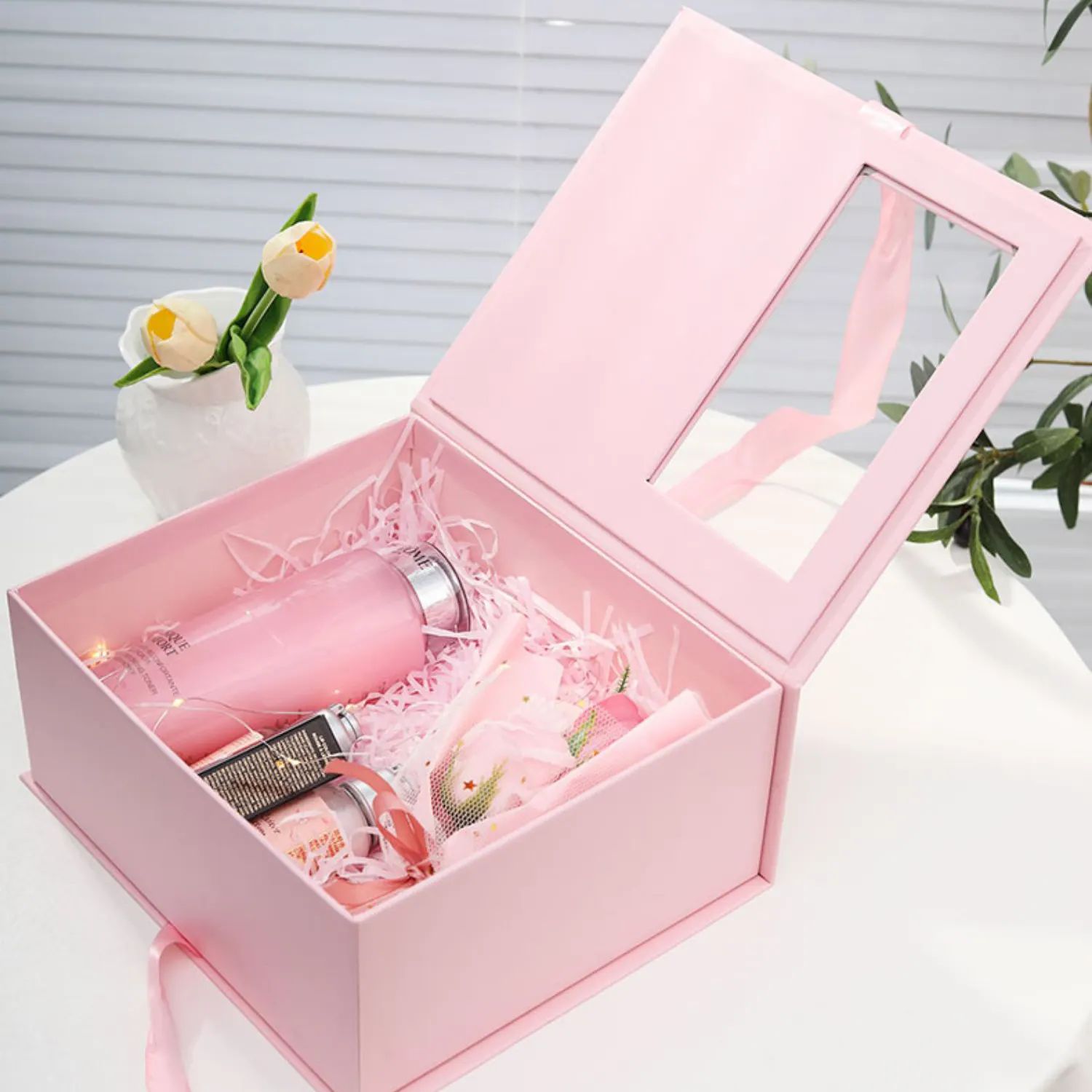 Caja de regalo magnética de lujo para Perfume rosa, embalaje de flores de maquillaje con ventana transparente, venta al por mayor