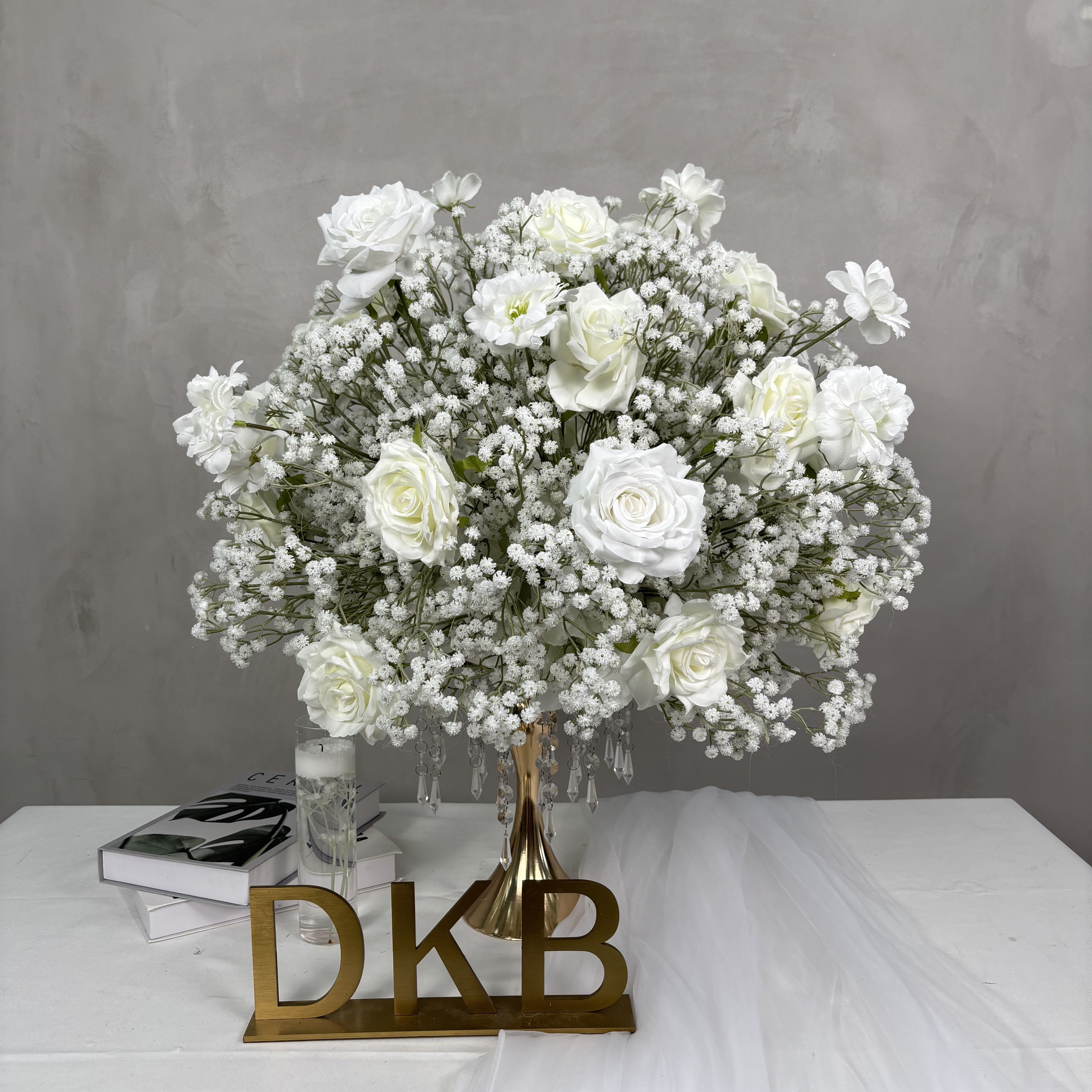 Blanc-FB827