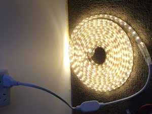 SMD2835 Flexible <strong>LED</strong> Strip High Voltage Without Supply AC 110V/220V 12 W/m <strong>60</strong> <strong>LEDs</strong>/m <strong>LED</strong> Strip <strong>5050</strong> SMD