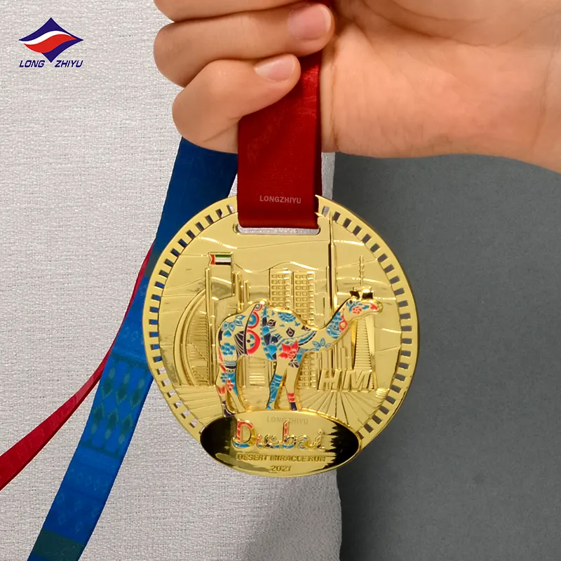 Longzhiyu 15 años de fábrica Medalla de metal redonda Medalla de oro de carrera personalizada Recuerdo