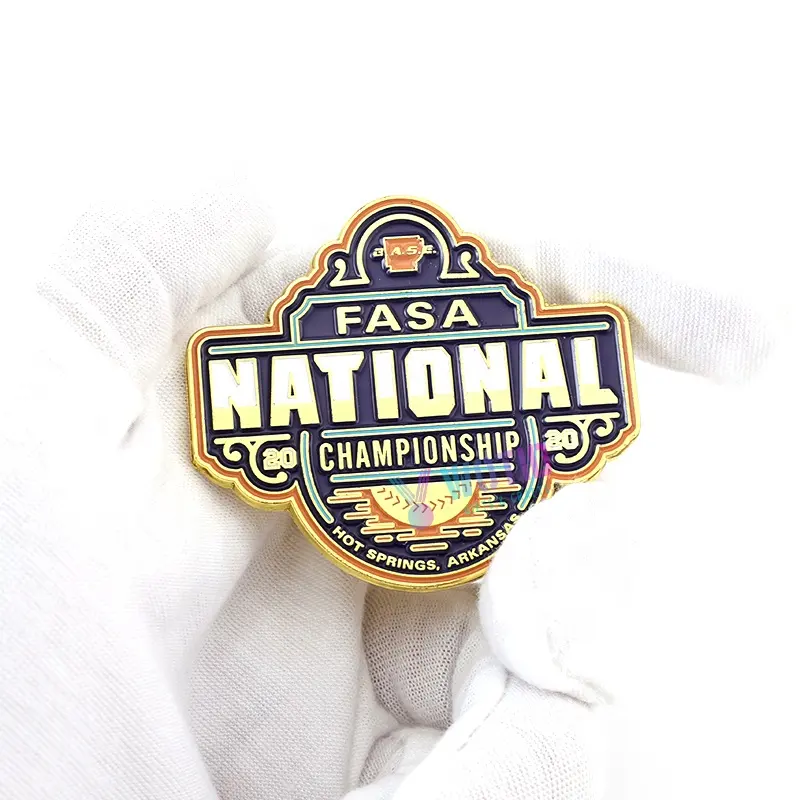 Manufacturer No Minimum Metal Iron Zinc Alloy Cast Die Cut Logo Soft Hard Enamel Cartoon Brooch Badge Custom Enamel Lapel Pins