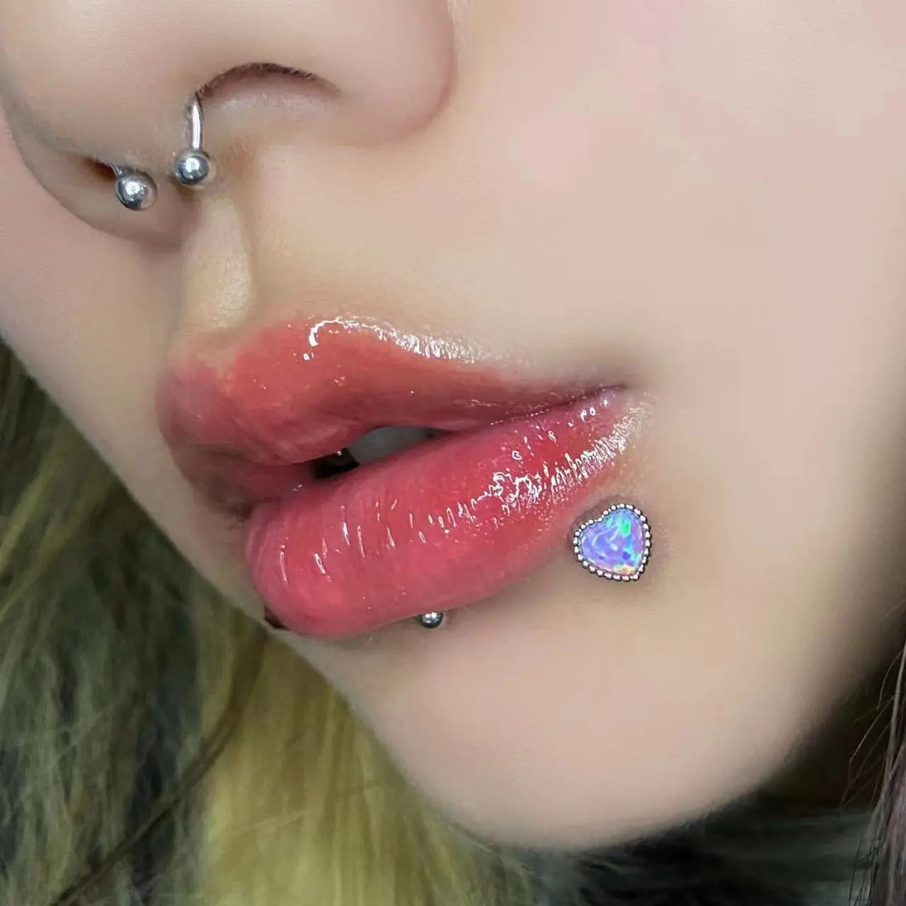 Gaby new design heart labret piercing anelli opale lip ring tragus helix orecchino stud piercing jewelry lip ring piercing