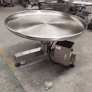 小型和大型自动旋转转盘，用于食品加工生产线包装后收集物品 - Product Image 4
