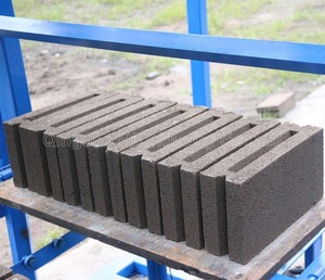 Máquina de fabricación de bloques semiautomática, QT4-26, precio barato, alta calidad - Product Image 2