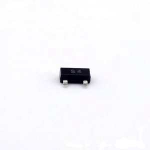 Entegre devre CJ2304 SOT-23 akıllı güç IGBT Darlington dijital transistör üç seviyeli tristör
