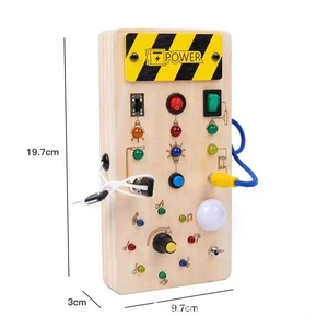 Neue Rechteck Musik note LED LED Lichtsc halter Busy Board Baby Wooden Busy Board mit Knöpfen zum Schieben von Musikspiel zeug für Kinder