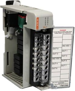 Automazione industriale MicroLogix 1200 aumentare le prestazioni Controller logico programmabile a 8 uscite (PLC) Programmazione 1769-ow8 PLC - Product Image 1