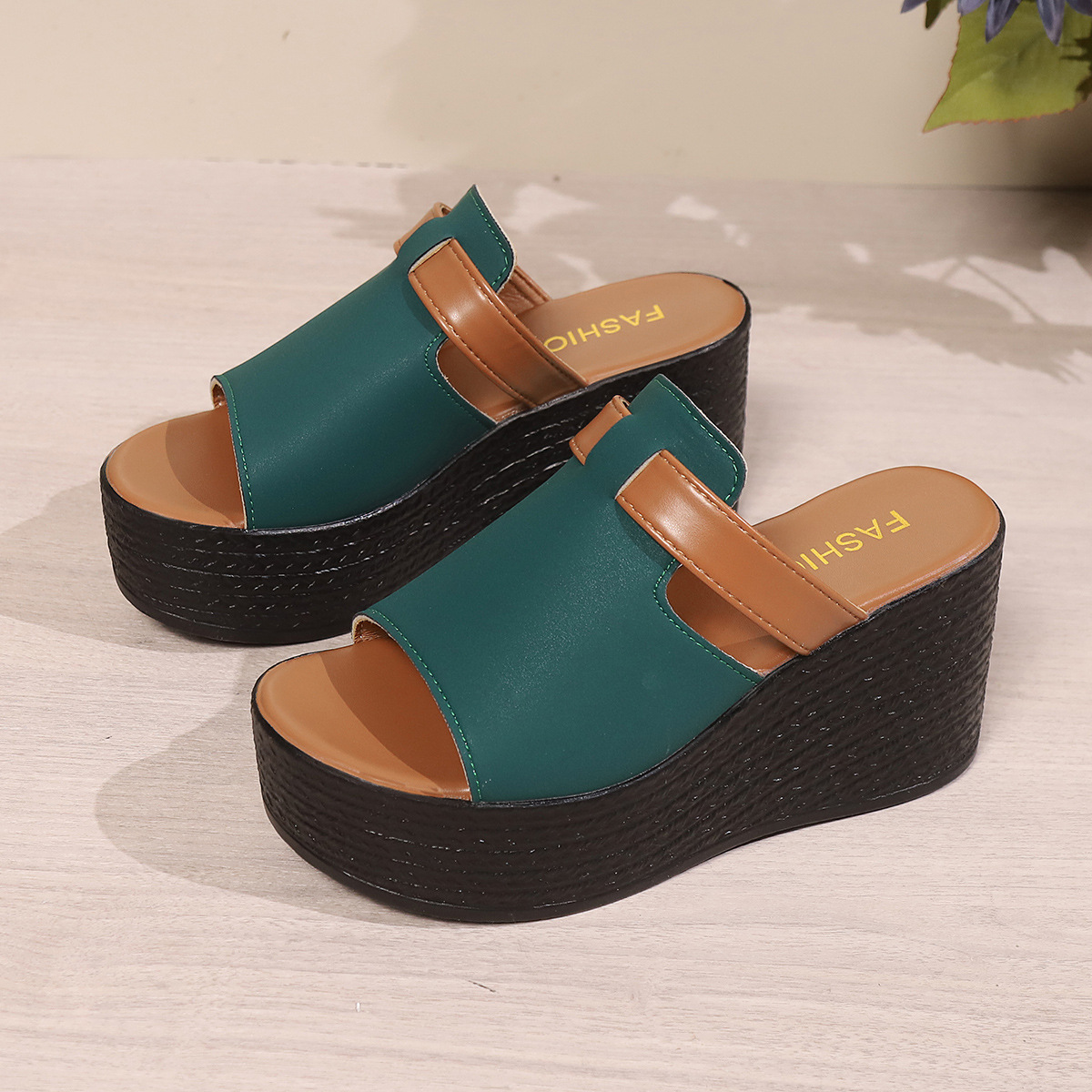 Vert foncé