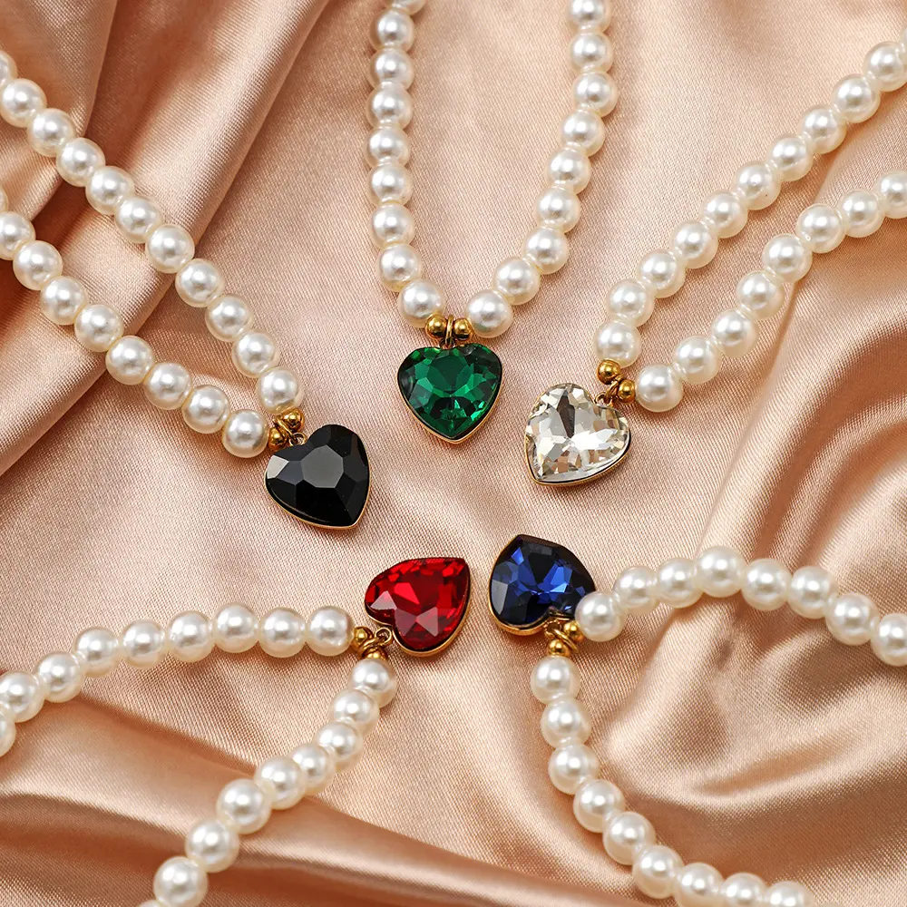 DUYIZHAO Ins Style Luxe Grand Collier de Perles Bijoux de Mode Pendentif Coeur en Cristal Collier Pour Femmes Cadeau Fête Vente en Gros