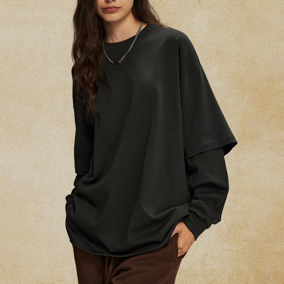 Gris oscuro