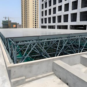 Edificios de estructura de acero prefabricados con marco espacial Techo de vidrio Tragaluz Cúpulas de mezquita de metal - Product Image 2