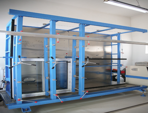 Tres equipos de prueba de rendimiento para puertas y ventanas utilizados para probar la hermeticidad, hermeticidad al agua - Product Image 3
