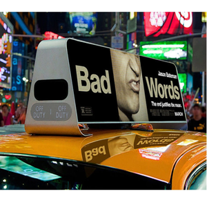 4G fernbedienung Taxi top <span class=keywords><strong>led</strong></span>-<span class=keywords><strong>display</strong></span> zeichen P 2.5 doppel seiten taxi <span class=keywords><strong>led</strong></span>-anzeige werbung