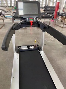 Hochleistungs-kommerzielles Laufband zu verkaufen mit handgerät Herzfrequenz und 21,5-Zoll-LCD-Touchscreen motorisiertes Laufband - Product Image 2