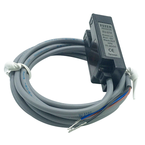FOTEK SU-07X光学传感器10-30 VDC 3PIN无NPN红外发光二极管IP65 U型，带标记标签 - Product Image 3