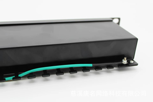 RJ45非屏蔽<span class=keywords><strong>48</strong></span>端口网络Cat6接线板，带电缆管理器 - Product Image 6