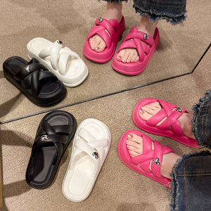 Kadınlar İçin İlkbahar Yaz EVA Malzemeli Üç Parmaklı Askılı Açık Burunlu Platform Sandaletler Boy Uzatıcı İç ve Dış Mekan Terlikleri - Product Image 3