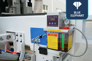 Enrutador CNC asequible 1328 máquina de madera MDF de anidamiento máquina de anidamiento para la fabricación de gabinetes de cocina - Product Image 5