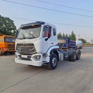 拖车头卡车旧型号中国重汽豪沃6x4牵引车头低价出售