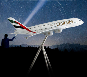 定制A380阿联酋航空1.2米飞机模型乘客模型树脂飞机模型 - Product Image 2