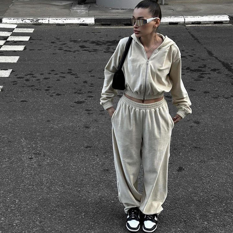 สีแอปริคอท