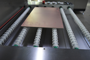 Tek taraflı pcb/çift taraflı pcb/çok katmanlı pcb devre çapak alma makinesi için uygun maliyetli ovma cihazı - Product Image 4