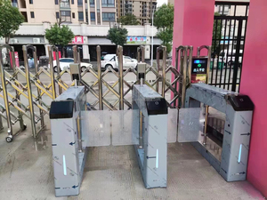 Sistema de control de acceso Máquina Cubierta impermeable Reconocimiento facial Máquina de huellas dactilares Control de acceso para sistema de seguridad al aire libre