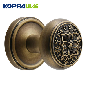 Koppalive cổ điển đồ cổ nội thất Fancy riêng tư xử lý khóa thiết lập phức tạp hoa thiết kế Brushed Brass PASSAGE Door Knob - Product Image 2