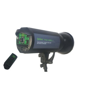 保宝TTS2-600专业户外工作室闪光灯带遥控器 - Product Image 1