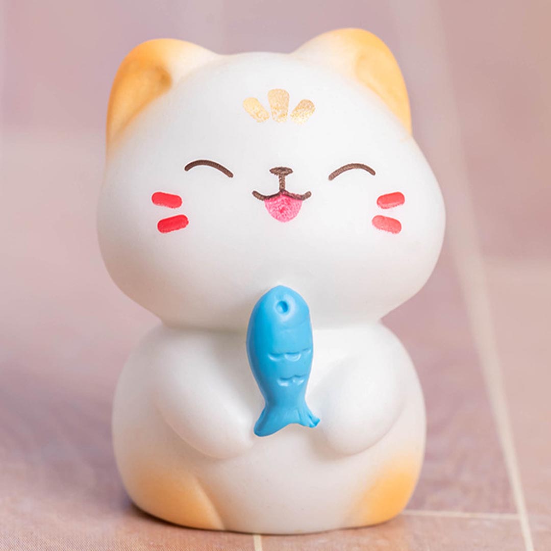 Figurine B