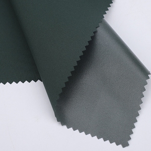 Yağmur ceket için <span class=keywords><strong>2</strong></span> katmanlı 3 katmanlı PU membran lamine su geçirmez % 100% Polyester kumaş