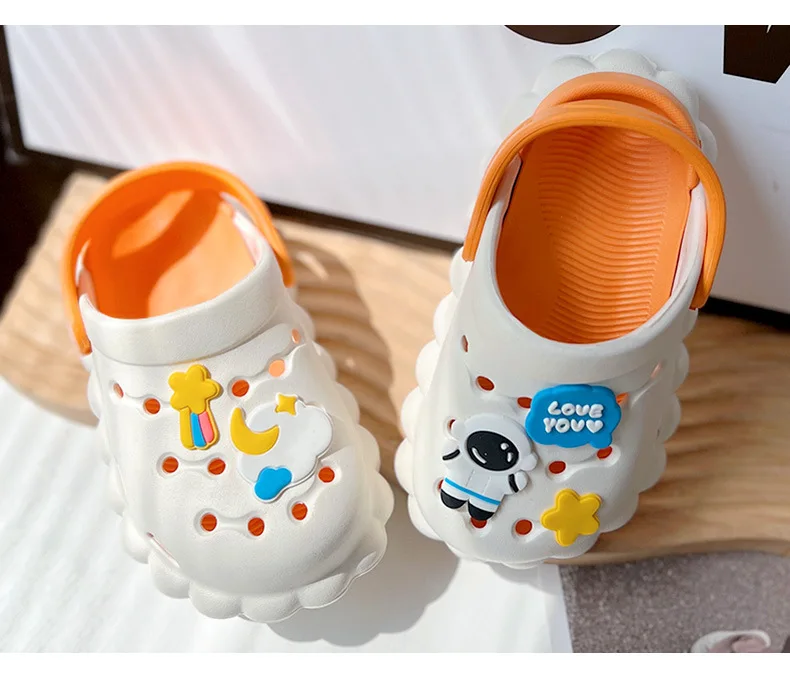 2023 Children's Soft Soled Slippers EVA Upper Slippers Sandals Kids Clogs Hole Shoes Summer Garden Shoes