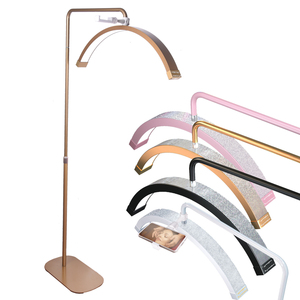 Fosoto Free Logo Lámpara de pie de arco de luz de media luna de 28 pulgadas con soporte para teléfono para tatuaje Cuidado DE LA PIEL Fotografía Lámpara de decoración