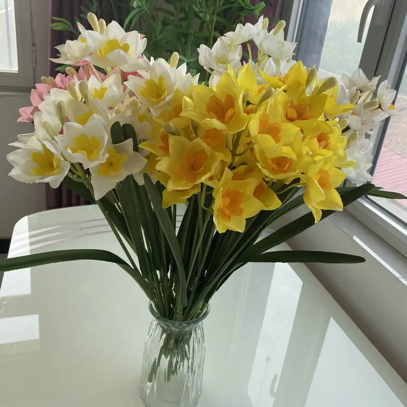 Bouquet di freesia di narciso di seta di fiori di narcisi di plastica artificiale all'ingrosso per il fiore della decorazione domestica di nozze