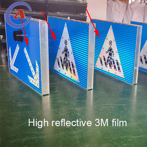 道路安全交通警告标志太阳能Led交通标志 - Product Image 2