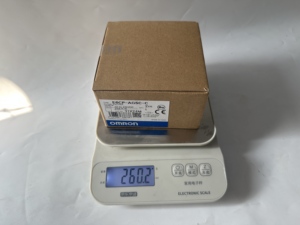 Nuevo y original-Omron-Codificador E6CP-AG5C-C 256P/R - Product Image 2