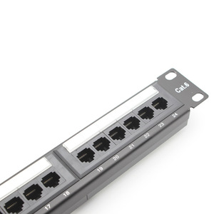 UTPパッチケーブル用バックバー付き24ポートCat6Cat5パッチパネルネットワーク配信フレーム - Product Image 1