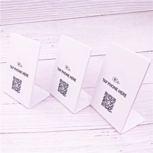 Tarjeta de escaneo táctil para ver la lista de menú, soporte de menú de alta calidad, NFC, QR