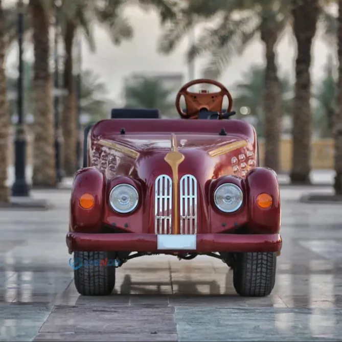 Carro Sightseeing elétrico clássico do ônibus do vintage do casamento romântico/carro retro Golf Cart 4 rodas para a venda