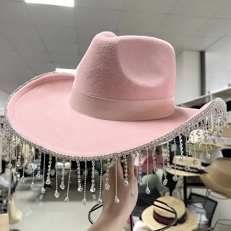 AMOSTRA GRÁTIS projetar seu próprio rosa Rhinestone 100% lã estádio glitter pele cowboy fedora sentiu chapéu com logotipo personalizado