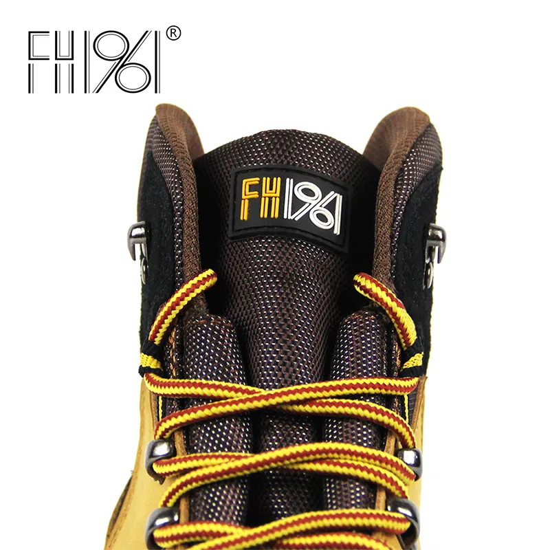 FH1961 Zapatos de seguridad resistentes al aire libre Botas impermeables con punta de acero para hombres Ropa de sitio de construcción resistente