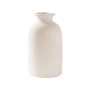 נורדי כפרי Boho קישוט רטרו לבן חימר חרס פרח אגרטל מינימליסטי קטן קרמיקה אגרטל עבור מדף בית תפאורה - Product Image 5