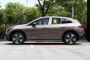 2024 New Launch Mercede s Eqe 500 4MATIC 215kw Motor 5.1s 609km Fast 4MATIC Pure Electric Vehicle SUV for Best Price - Product Image 2