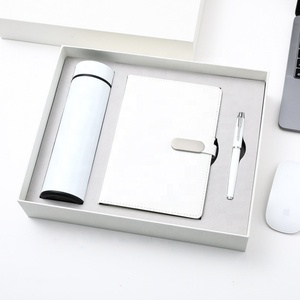 Individuelles Tagebuch Luxus-Wasserflaschen-Buchset dunkelgrün Geschäftsgeschenkbox mit Handgeschenk intelligenter Thermosbecher Notizbuch-Stift-Set