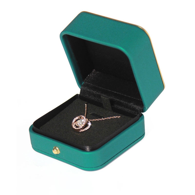 Boîte à pendentif vert